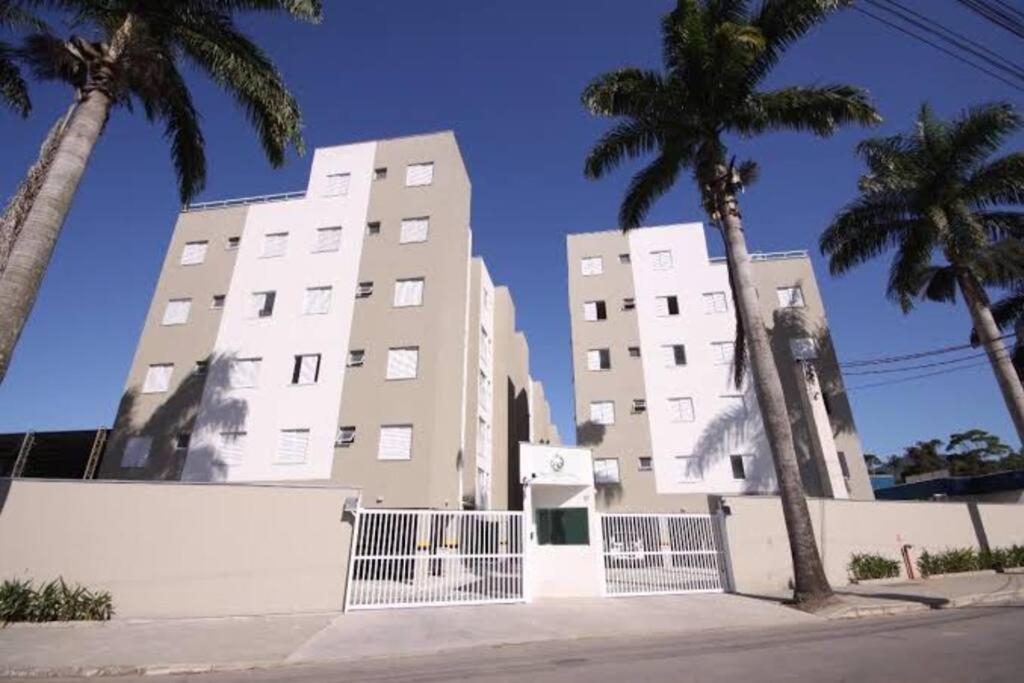 Apartamento Em Ubatuba Proximo A Praia Grande מראה חיצוני תמונה